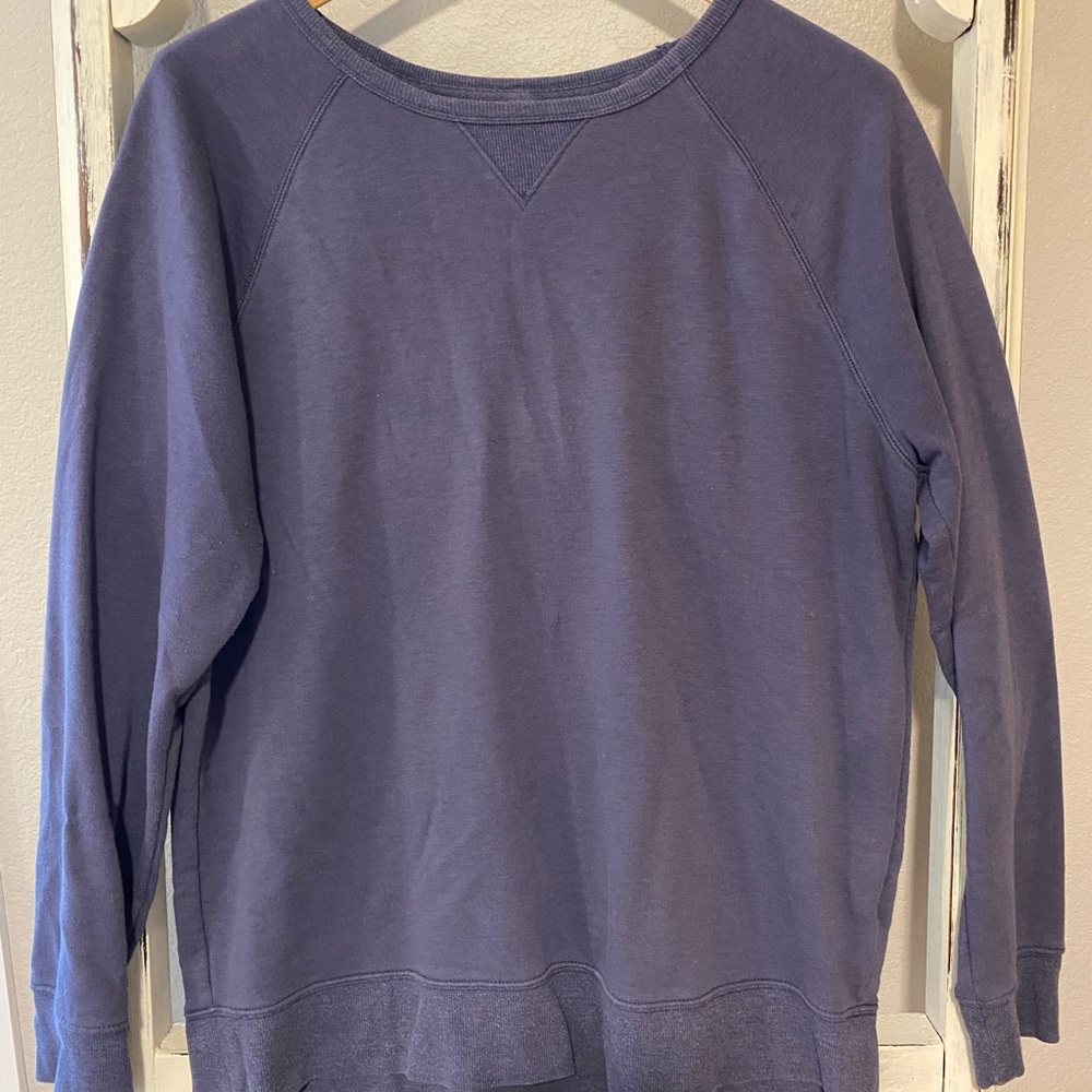 Oversized Pullover Sweatshirt